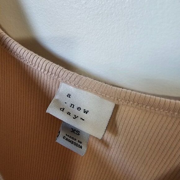 EUC A NEW DAY SCOOP NECK TANK DRESS WITH HIGH LOW BOTTOM SIZE XS - Picture 12 of 14